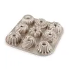 PAN FOR 9 MINI BUNDT CAKES