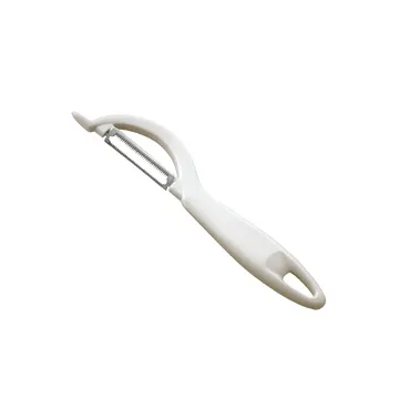 PEELER WITH SERRATED BLADE