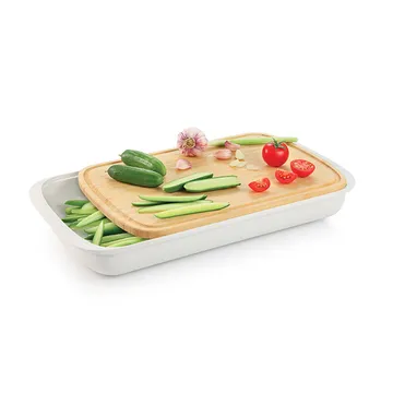 CHOPPING BOARD WITH TRAY