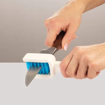 BRUSH FOR KNIVES AND CUTLERY