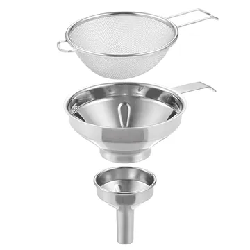 TWO-PART FUNNEL WITH SIEVE