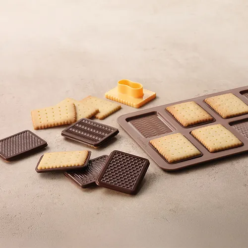 HALF-DIPPED BISCUIT SET