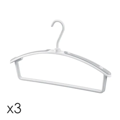CLOTHES HANGERS WITH BAR FOR TROUSERS