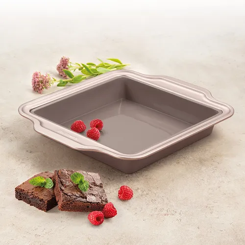 TEGLIA IN SILICONE CON BORDO IN METALLO