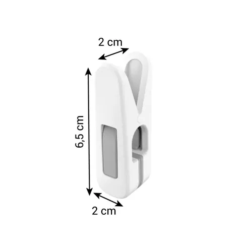 CLIPS FOR CLOTHES HANGERS