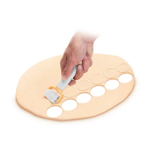 ROLLING CIRCLE CUTTER