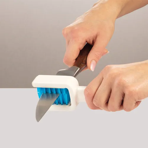 BRUSH FOR KNIVES AND CUTLERY