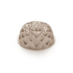 BUNDTFORM PAN, DIAMOND