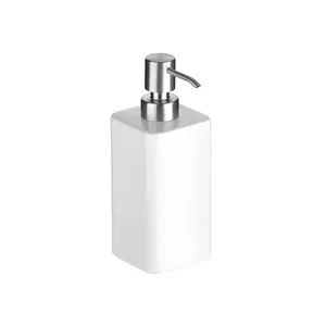 DETERGENT DISPENSER