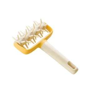 BLUNT SPIKED ROLLING PIN