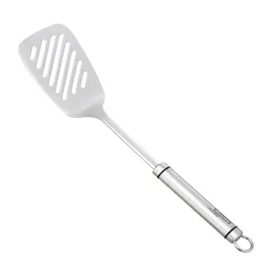 SLOTTED TURNER